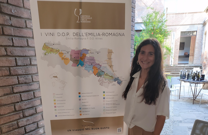 The wines of Emilia-Romagna are told through a training and tasting initiative aimed at local restaurateurs.